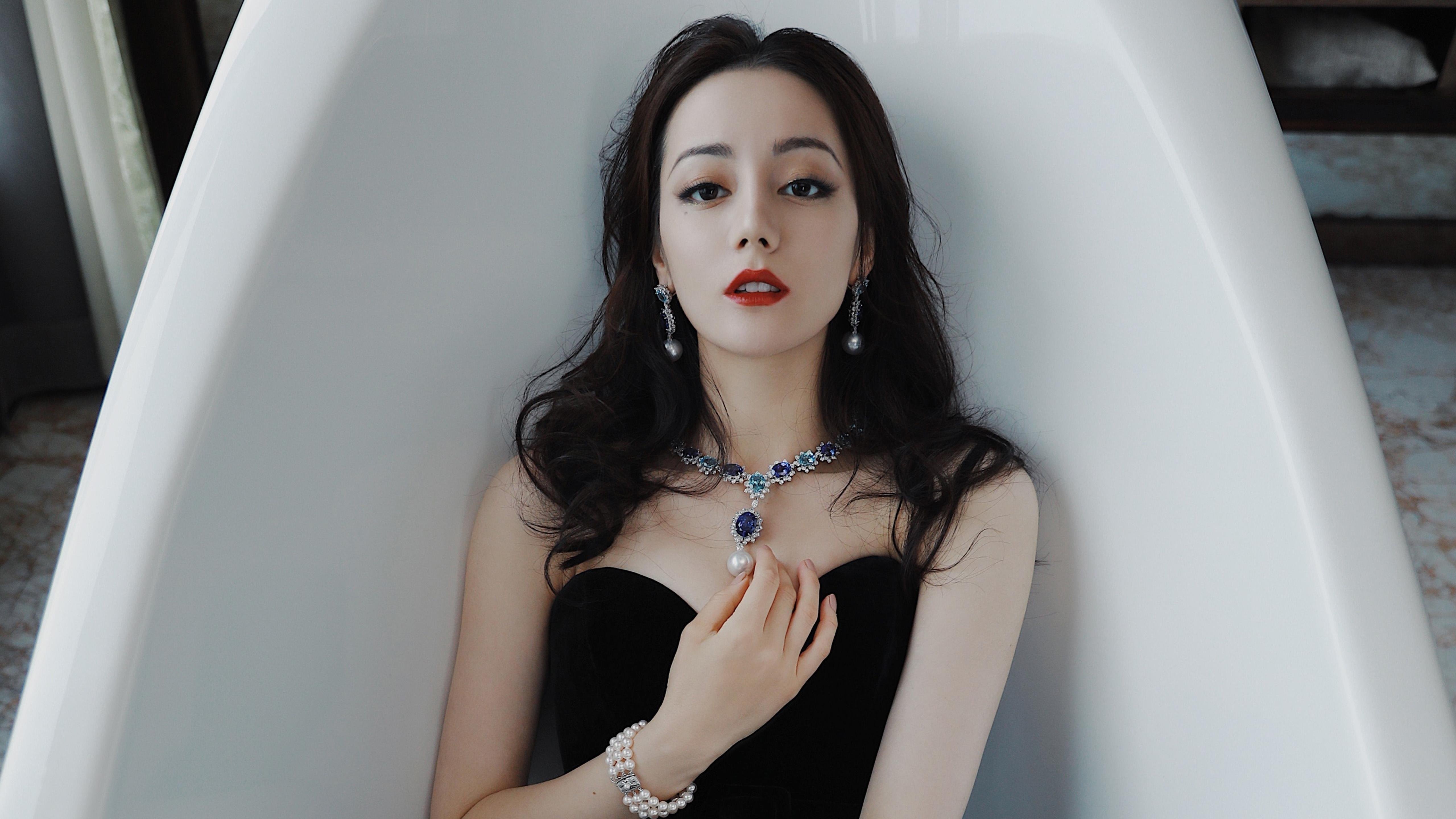 开云体育官方网入口-永恒瞬间：那些让人热血沸腾的比赛片段，精彩瞬间的永恒