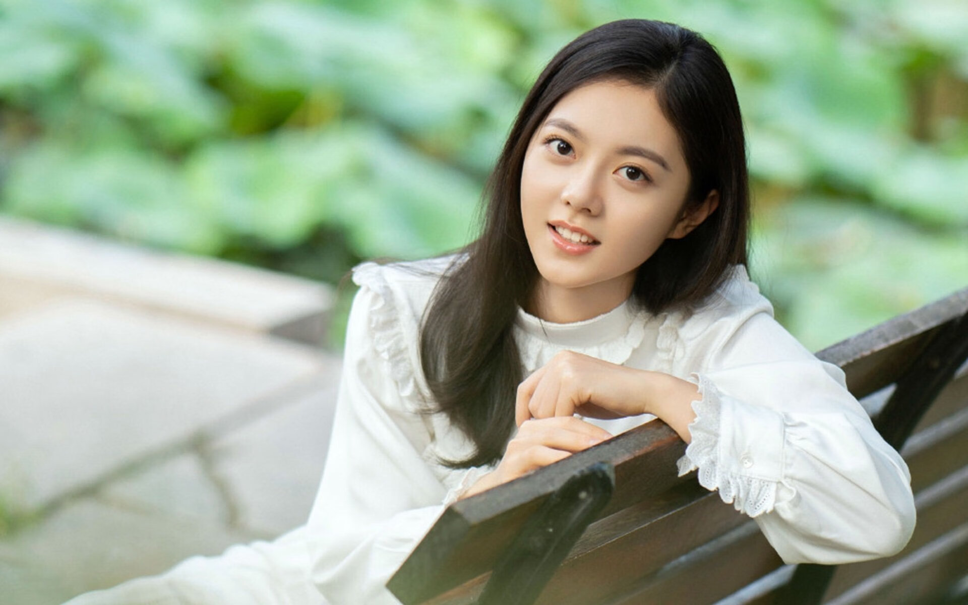 世界青年沙滩排球锦标赛激烈对决不断，世界沙滩排球锦标赛中每队上场选手人数为