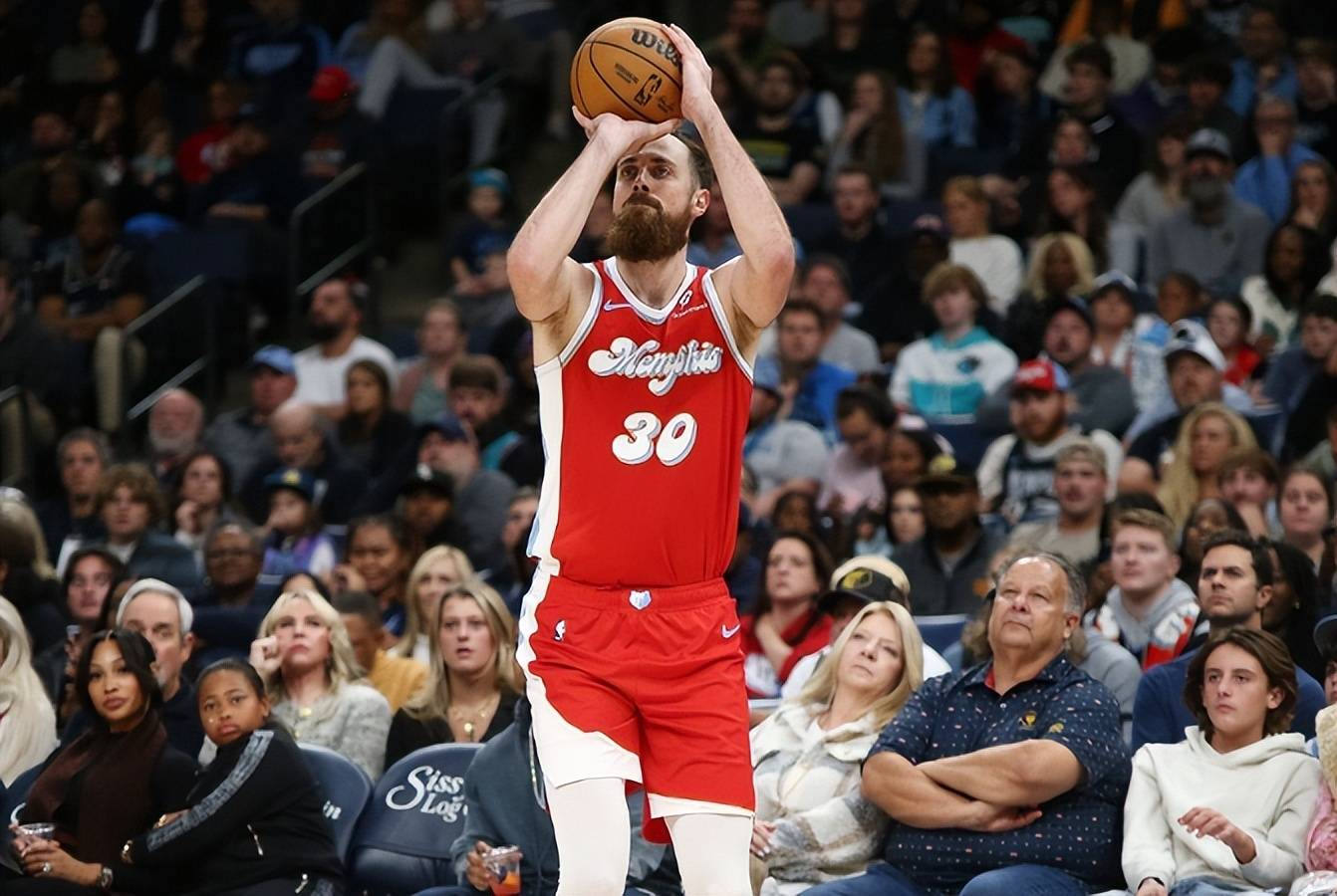 包含开云体育:湖人队管理层变动：佩林卡去留成疑的词条